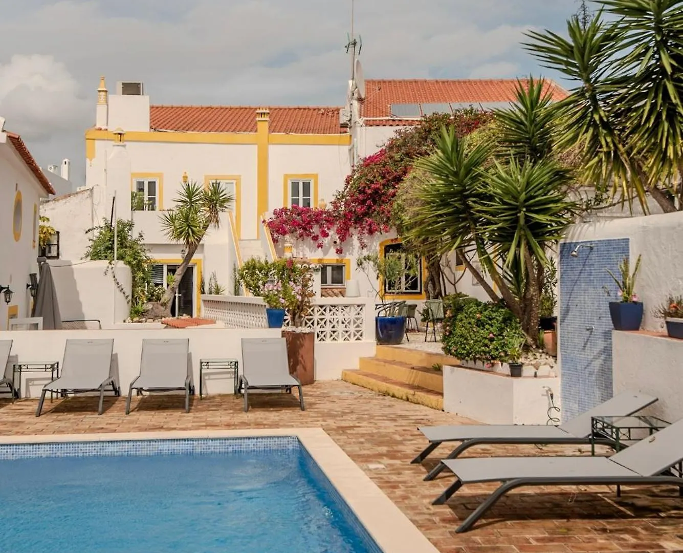 Bo Boutique Hotel & Hair Shop Estômbar Portugalia